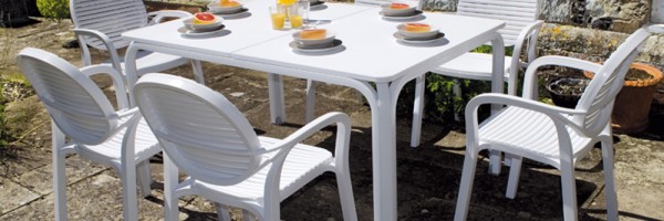Lauro & Gardenia - white