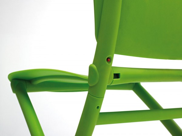 partZac_lime Zic Zac chair close up
