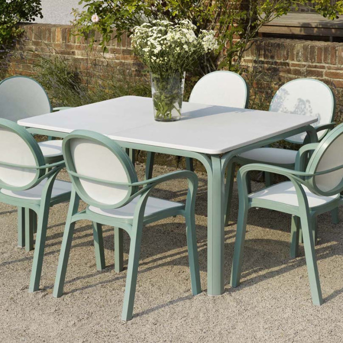 Lauro Table – edelweiss (700 x 1400) with Gemma Chairs