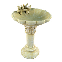 Derwend Bird bath - Sandstone effect