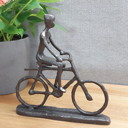 [01] AI 332 ~ BICYCLE RIDE Elur Iron Figurine 19cm Mocha