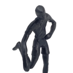 Footballer Elur Iron Figurine 20cm Mocha [picture 05] a detail image
