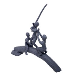 Huckleberry Boys Elur Iron Figurine 19cm Grey Shimmer [picture 07] a detail image