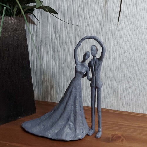 Wedding Dance Elur Iron Figurine 19cm Grey Shimmer [picture 01] a lifestyle image