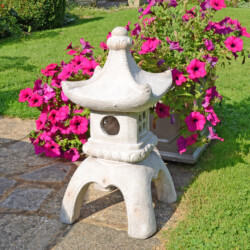 Pagoda Lantern Large 63cm Weathered Light Stone Effect [picture 01] a lifestyle image