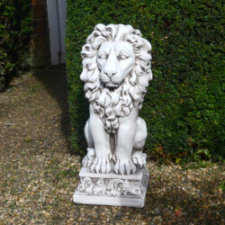 Small Lion 61cm Antique Stone Effect [picture 08] a lifestyle image