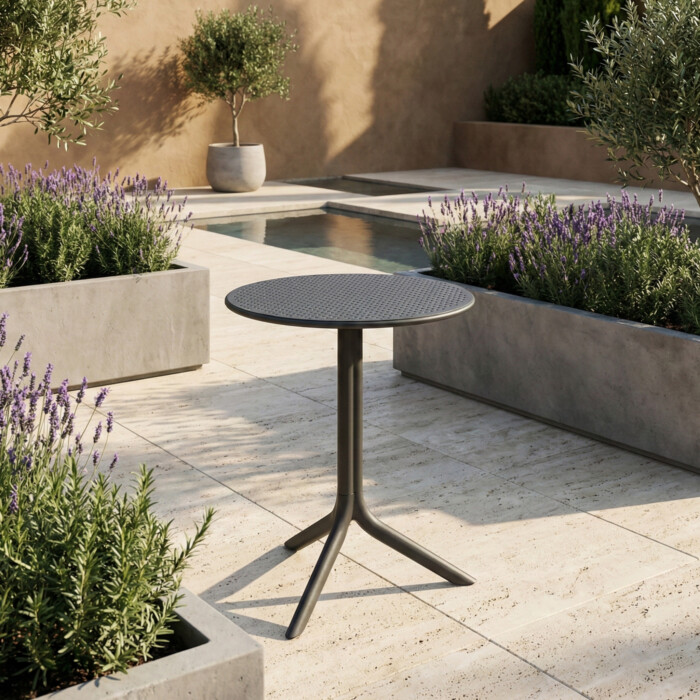 Step 60Cm Table Anthracite picture 21 a garden lifestyle image