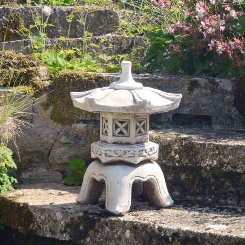 Pagoda Low 40Cm Antique Stone Effect picture 01 a garden lifestyle image