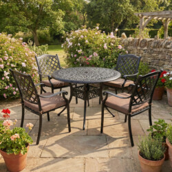 Fleurino Cast Alumimium With 4 Castino Chairs Set picture 08 a lifestyle image