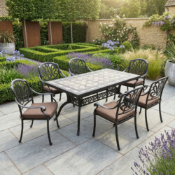Valluna Rectangular Table With 6 Fleurino Chairs Set picture 01 a garden lifestyle image